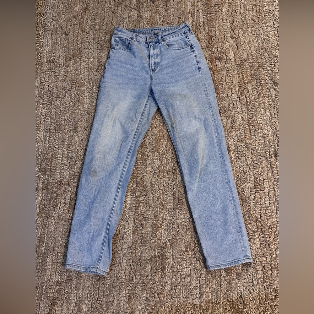 Women’s 90’s American eagle jeans